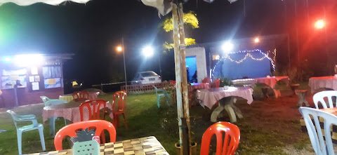 Gerai Burger Batu 9 di Teluk Kemang