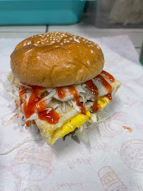 Gerai Burger taman pinggiran pedas di Rembau