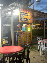 Gerai Burger Adik di Lukut