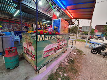 Gerai Marvellous Burger di Senawang