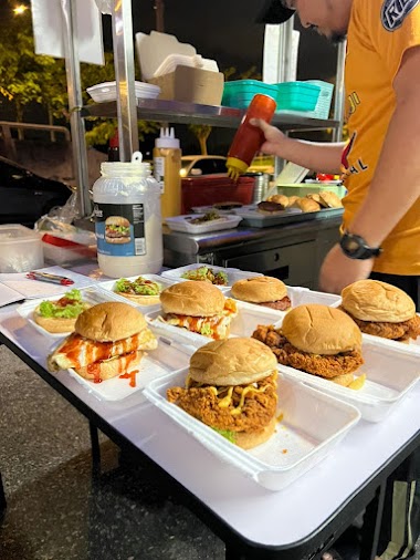 Gambar gerai R.I.G Empire & Burger di Rantau