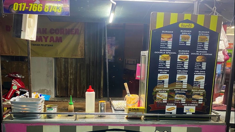 Gambar gerai Fizrul Burger by H'J di Port Dickson