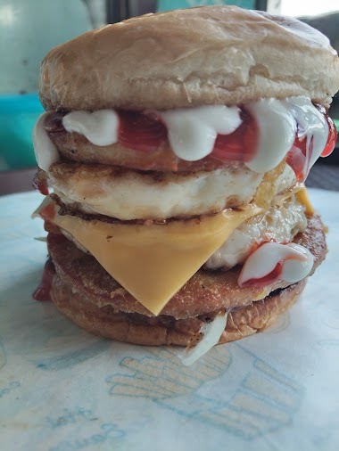Gambar gerai BAM BAM BURGER di Gemencheh