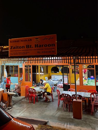 Gambar gerai LP burger,kampung lembah paya di Bandar Enstek
