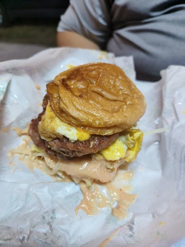 Gambar gerai Burger Kampung di Kuala Pilah
