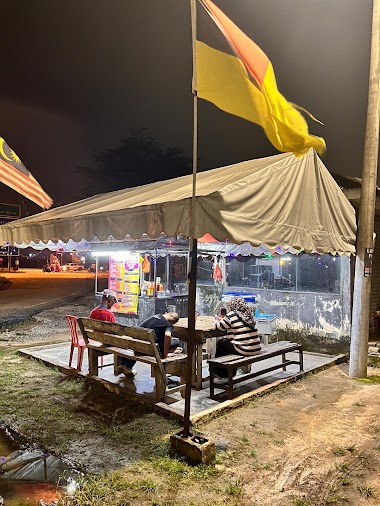 Gambar gerai Fatin Burger di Bandar Enstek