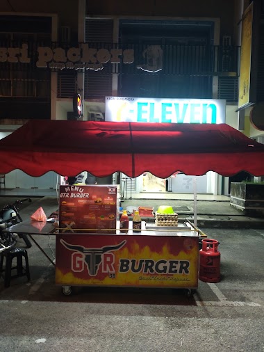 Gambar gerai GTR Burger Mercato Enstek di Bandar Enstek