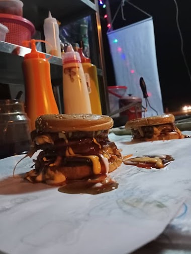Gambar gerai TREZA BUGER di Gemencheh