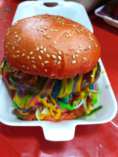 Gambar gerai Burger Rainbow Kak Lin Kuala Pilah di Kuala Pilah